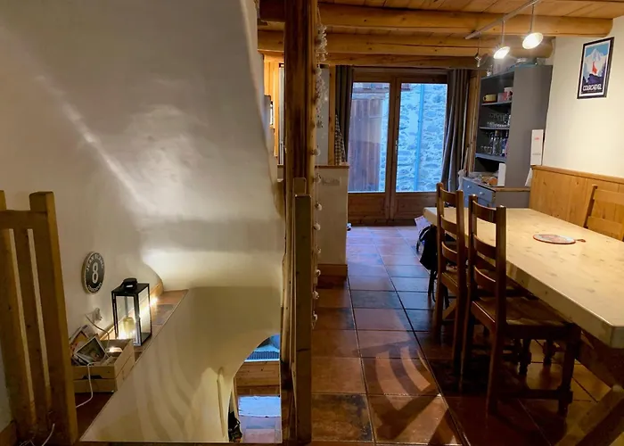 D'hote Le Persan فندق مبيت وإفطار 2*