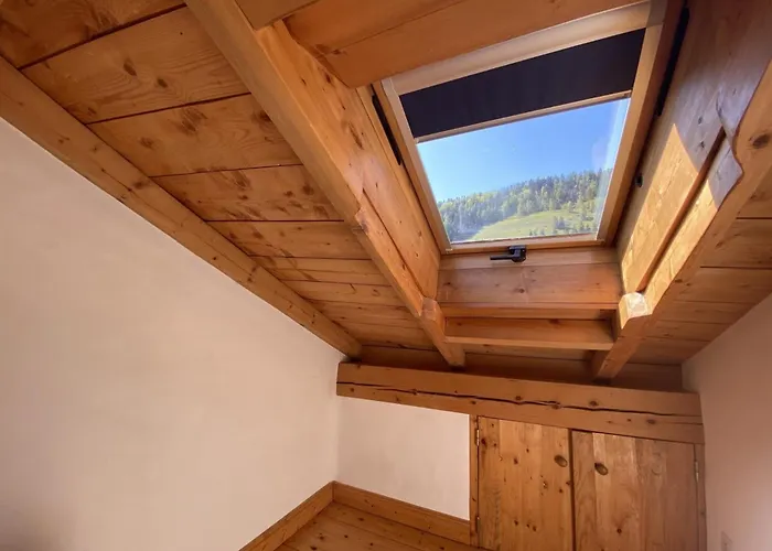 לינה וארוחת בוקר D'hote Le Persan קורשבל